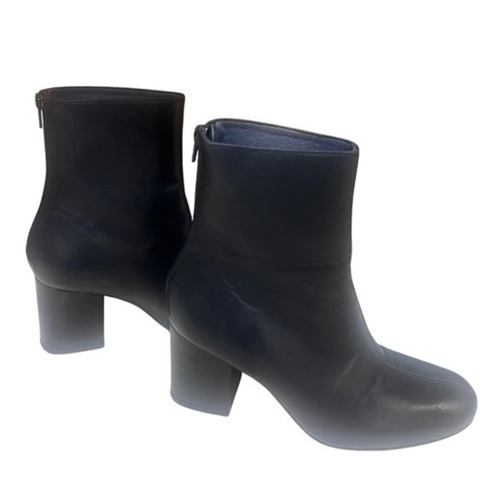 Free People Celine Midnight‎ Blue Boots Worn Once Size 6 1/2